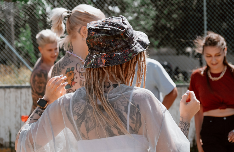 Unveiling Urban Fashion: Style in the City Streets